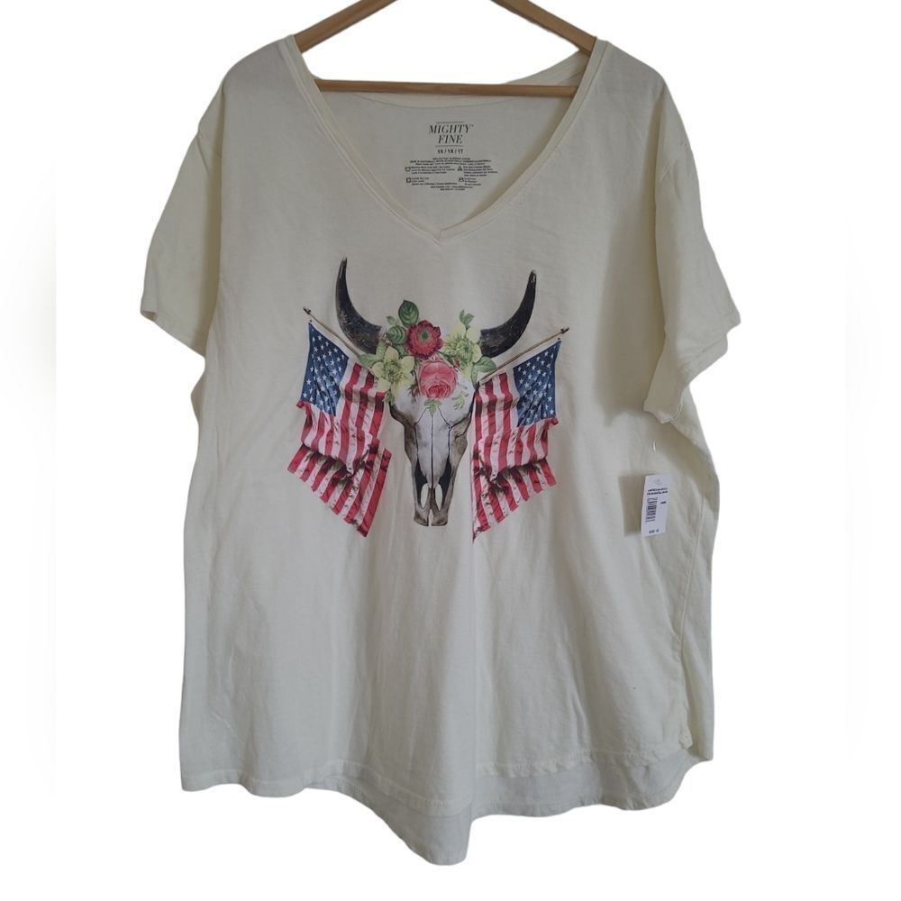 NWT Mighty Fine women's shirt size xl flags